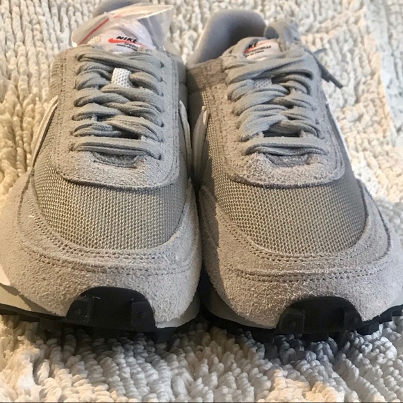 🎉Nike x Sacai x Fragment LDWaffle Sneaker Ltd Ed. Grey/White Men 9/Women 10.5 - Picture 8 of 16